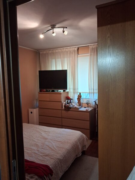 Trei camere la 5 minute de statia M1 Bucur Obor